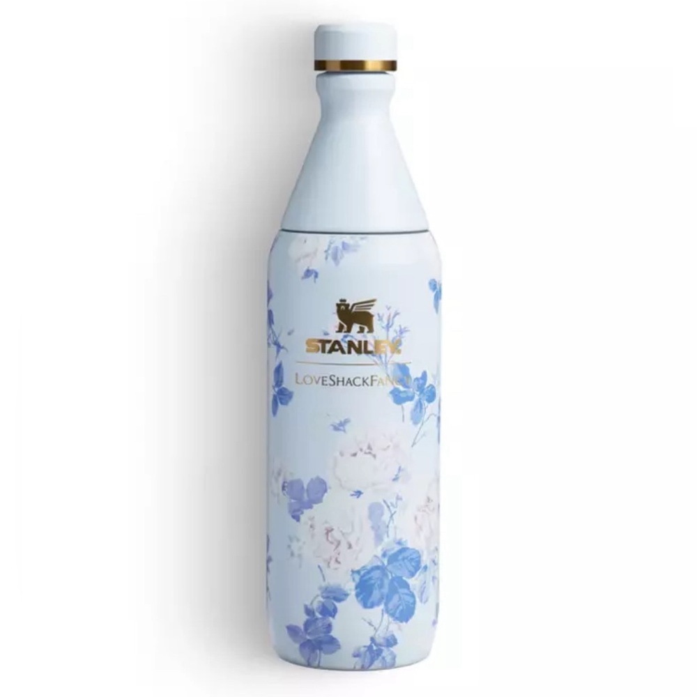 Stanley x LoveShackFancy 20 oz All Day Slim Bottle Everblooming Rosettes